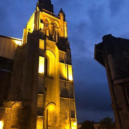 Gite St Thomas Crepy en Valois Bagian luar foto